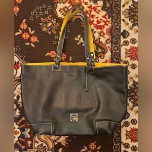 Dooney & Bourke Shoulder Bag
